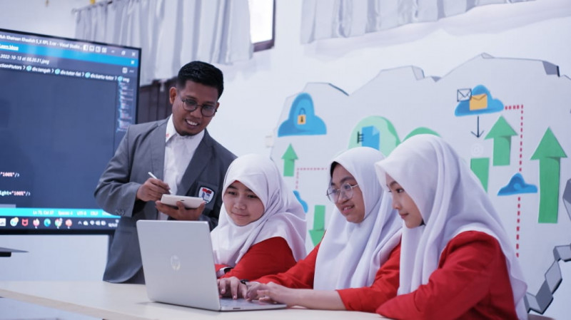 Beragam Inovasi Sekolah di Bawah Yayasan Pendidikan Telkom Bandung