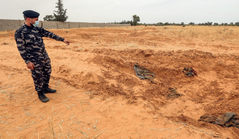 Kuburan Massal dengan 65 Jenazah Ditemukan di Gurun Libia