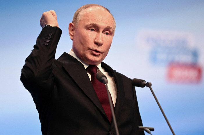 Hasil Jajak Pendapat: Vladimir Putin Memperkuat Kepemimpinan Pemungutan Suara