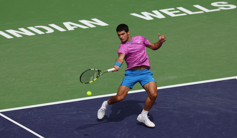 Hajar Felix Auger-Aliassime, Carlos Alcaraz Melaju di Indian Wells Masters