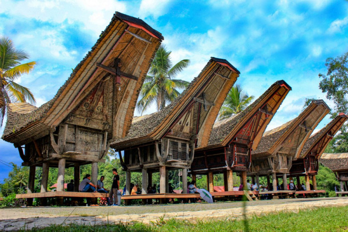7 Rumah Adat Sulawesi Selatan, Masih Dilestarikan Hingga Kini