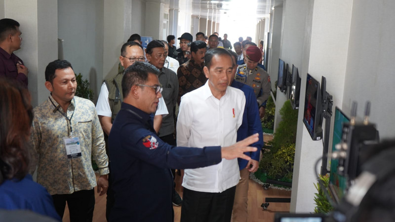 Presiden Joko Widodo Kunjungi TVRI Nusantara