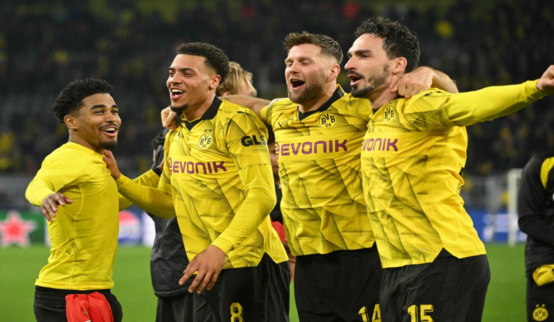 Borussia Dortmund vs PSV, Die Borussien Melaju ke Perempat Final Liga Champions
