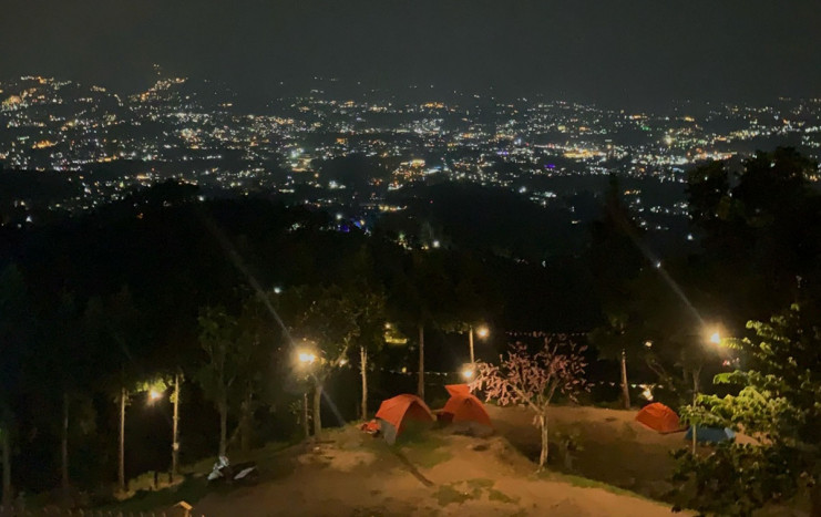 Petualangan Mengesankan di Bukit Cirimpak: Camping Ground di Kabupaten Bogor