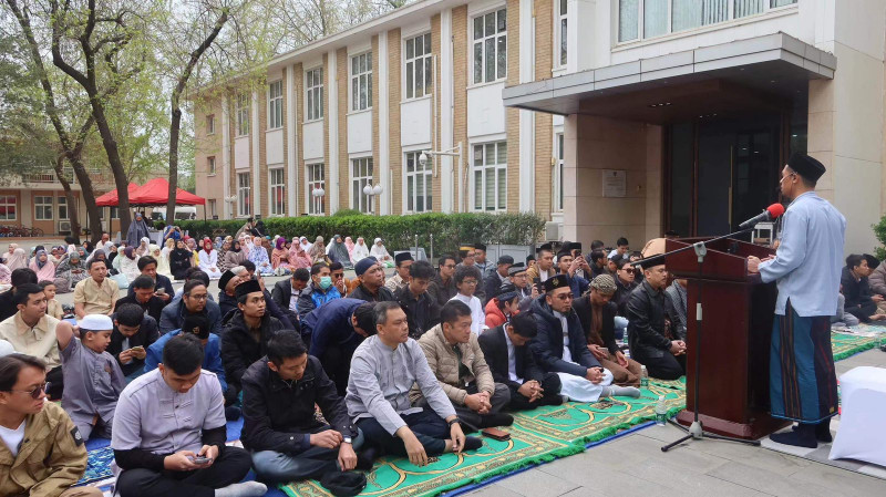 Ratusan WNI di Beijing Salat Ied dengan Khusyuk 