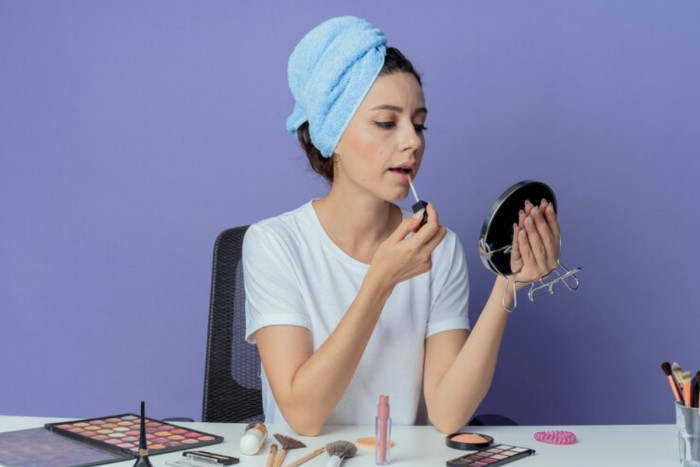 5 Cara Makeup Kondangan yang Simple dan Mudah untuk Pemula