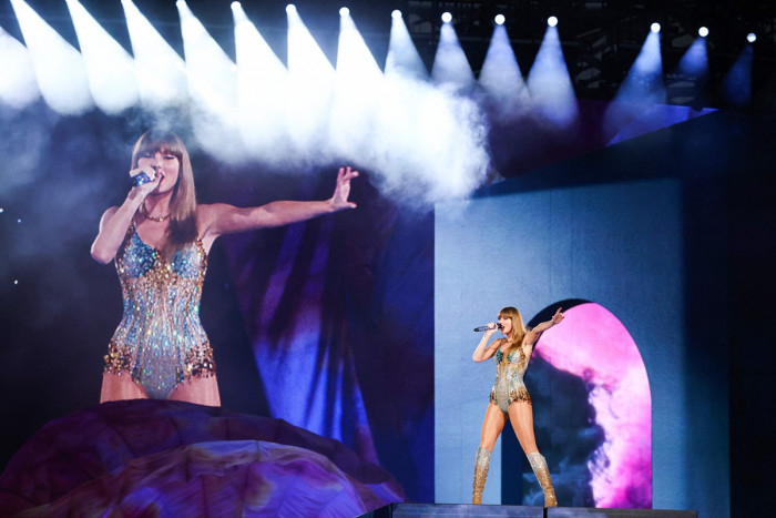 Waduh, Ribuan Penggemar Taylor Swift di Inggris Tertipu Tiket Konser Palsu