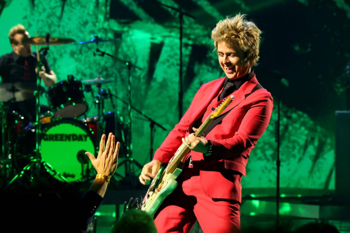 Green Day Raih Penghargaan Landmark di iHeartRadio Music Awards 2024