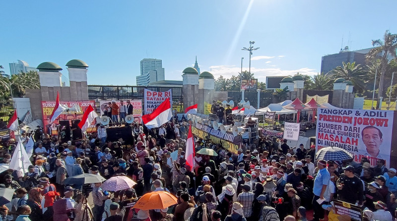 Indonesia Berada di Persimpangan Demokrasi dan Otoritarian
