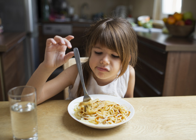 Tips dan Strategi untuk Orangtua Hadapi Kebiasaan Makanan Anak