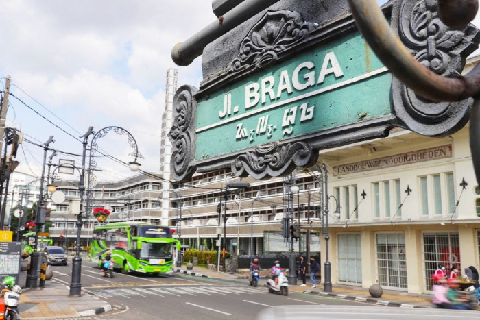 Jalan Braga Bebas Kendaraan Bermotor pada Sabtu dan Minggu