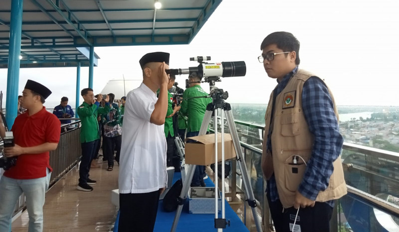 Lebaran, Hilal Terpantau dari Ketinggian 130 Mdpl di Unismuh Makassar