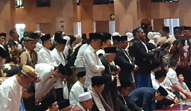 Jokowi Salat Idul Fitri di Masjid Istiqlal