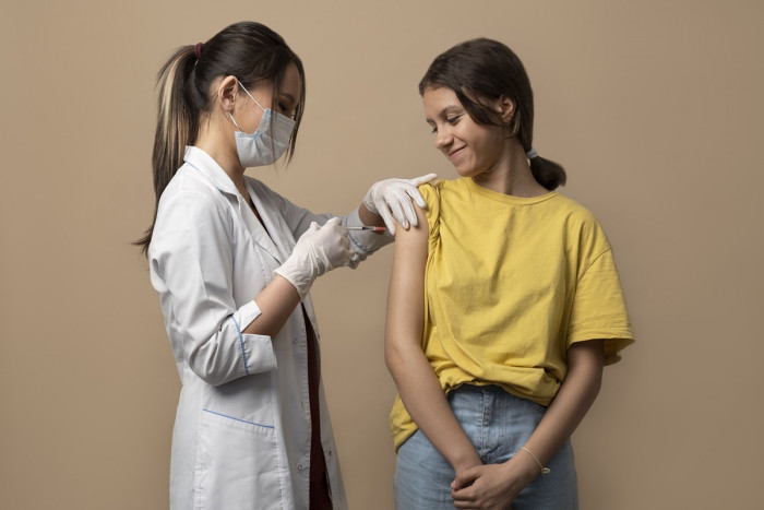 Imunisasi HPV: Langkah Penting Menuju Generasi Bebas dari Ancaman Kanker Leher Rahim