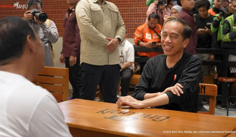Santap Mi Gacoan, Jokowi: Pedas Sekali