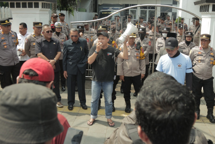 Jurnalis Cianjur dan Sukabumi Gelar Aksi Tolak Revisi RUU Penyiaran