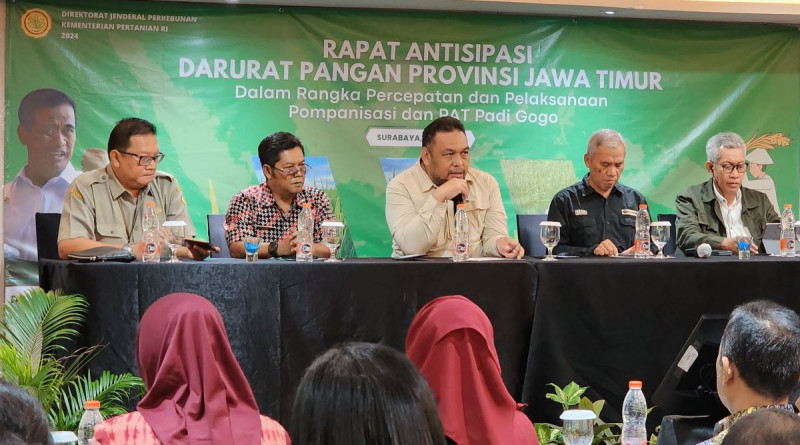 Antisipasi Darurat Pangan, Kementan Bagikan 1.183 Pompa Irigasi Gratis di Jawa Timur