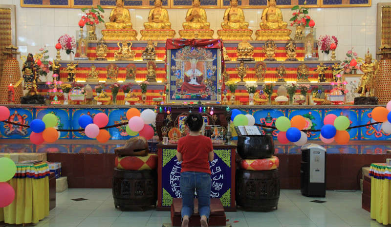 Umat Buddha di Dusun Terpencil Banyumas Peringati Tri Suci Waisak 