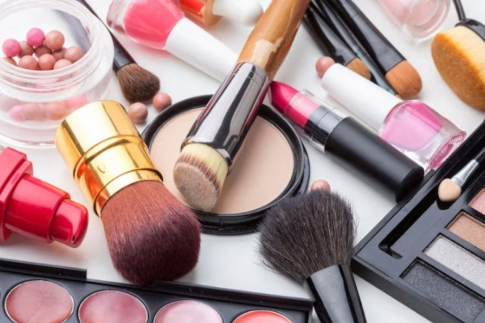 BPOM Imbau Masyarakat agar Jangan Asal Beli Kosmetik Secara Online, ini Alasannya