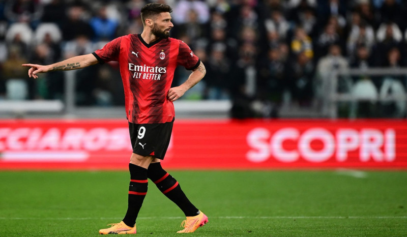 Olivier Giroud Hengkang, Davide Calabria Sebut AC Milan Kehilangan Pemimpin