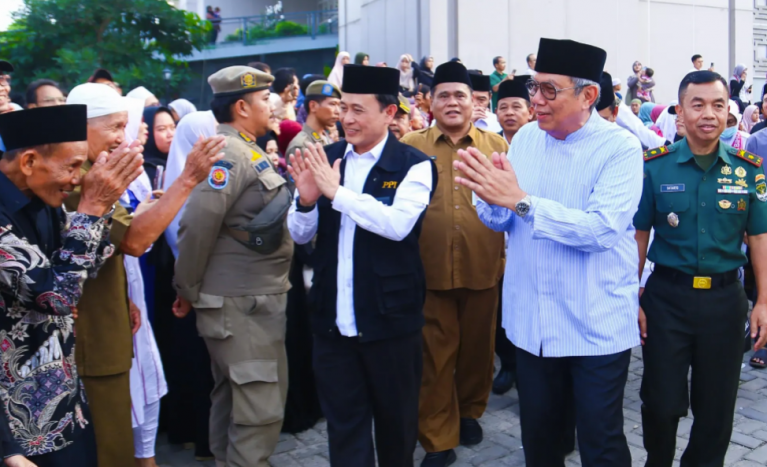 Pemkot Tangsel Lepas Kloter Kedua Calon Jemaah Haji