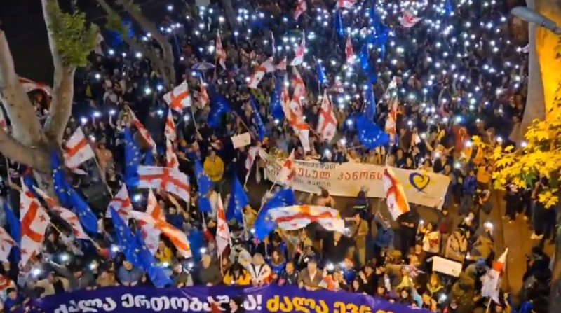 Rakyat Georgia Melakukan Aksi Protes terhadap RUU 