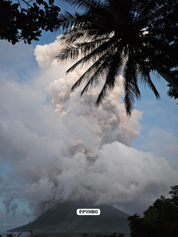 Aktivitas Vulkanis Gunung Ruang masih Tinggi