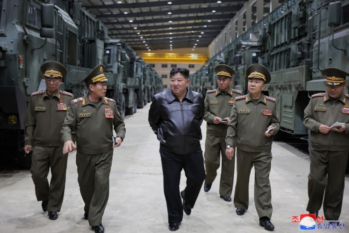 Kim Jong Un Serukan Perubahan Drastis dalam Persiapan Perang