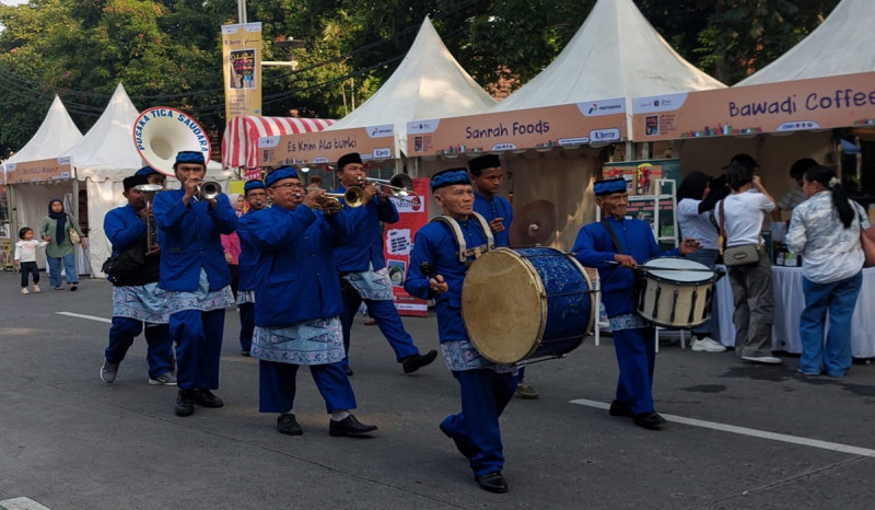 Keseruan Jakarta Street Jazz Festival 2024, Ada Parade