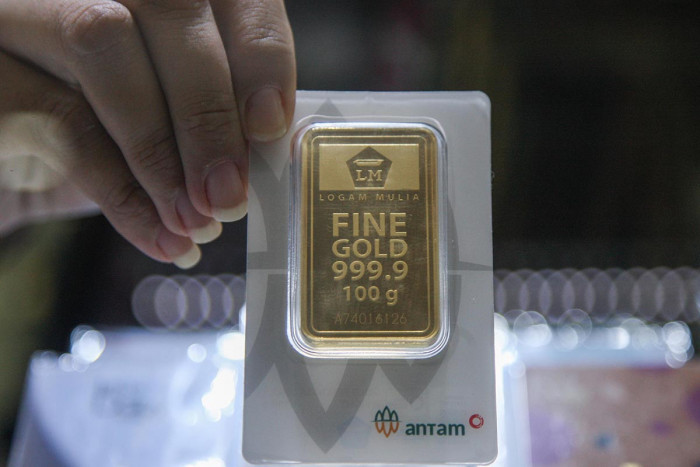 Harga Emas Batangan Antam Sabtu Pagi Naik Rp7.000 per Gram