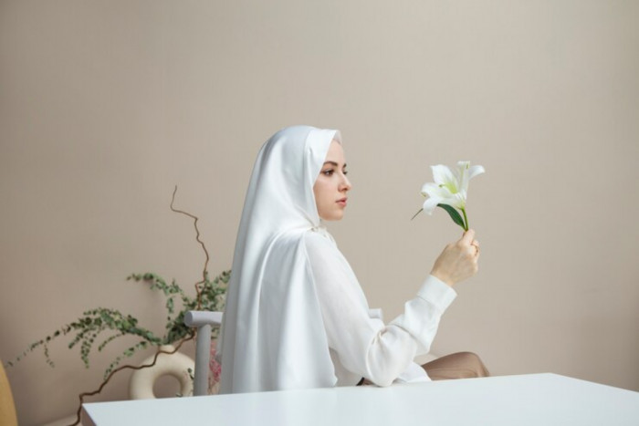 Tutorial Pakai Hijab Kondangan, Bisa Tampil Cantik Seharian di Pesta Pernikahan