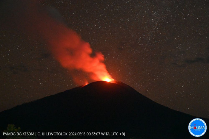 Gunung Ile Lewotolok Status Siaga, Jarak Aliran Lava Lebih Cepat Dari Perkiraan