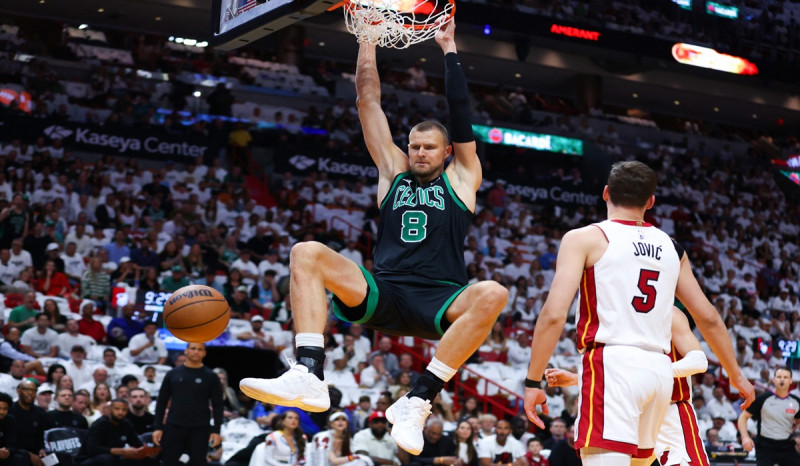 Pelatih Boston Celtics Sebut Kondisi Kristaps Porzingis Membaik