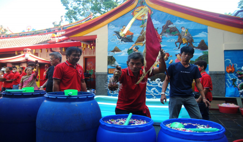 11 Tim Perahu Naga dan Papak Meriahkan Festival Peh Cun di Tangerang