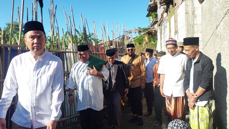 Pj Gubernur jawa Barat Salat Idul Adha di Pelosok Lembang