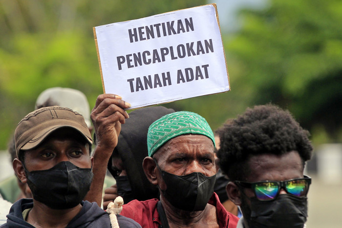 Respons All Eyes On Papua, DPR Minta Persoalan Alih Fungsi Lahan Libatkan Para Ketua Adat