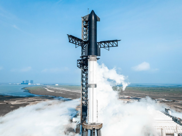 SpaceX Dapat Lisensi untuk Uji Coba Keempat Roket