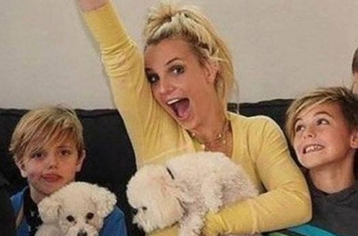 Hubungan Britney Spears dengan Putra-putranya Mulai Membaik