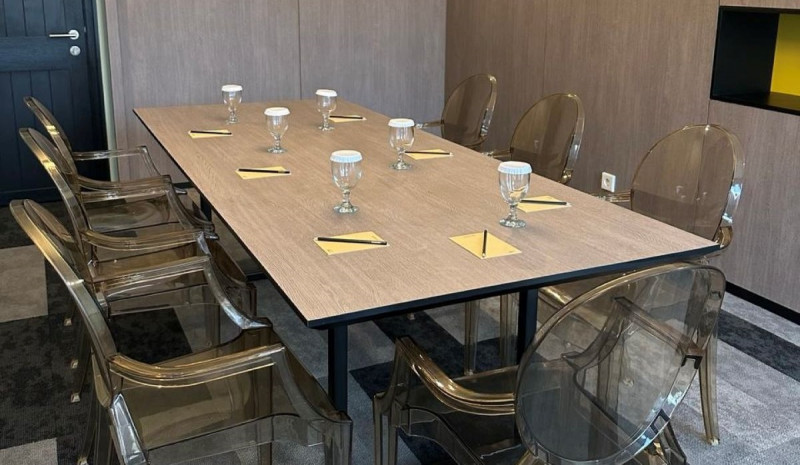 Somerset Grand Citra Jakarta Serviced Apartment dengan Meeting Room yang Nyaman