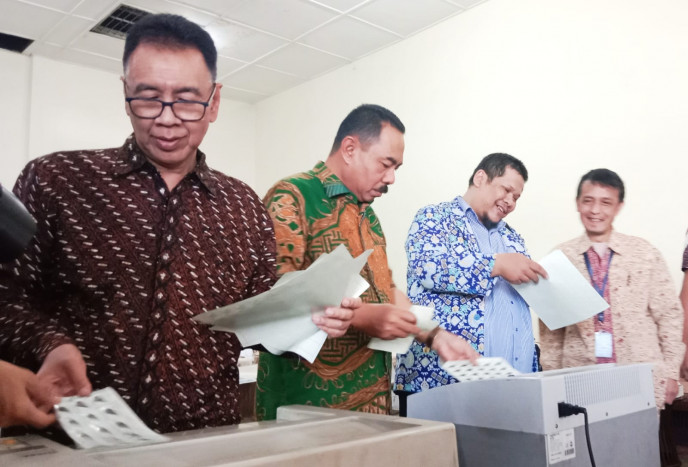 Pos Indonesia Musnahkan Prangko dan Benda Filateli Senilai Rp62,3 Miliar