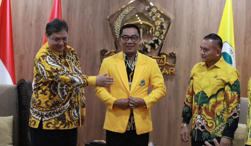 Klaim Ridwan Kamil Paling Siap Pilgub Jakarta, Airlangga Sebut Anies Cuma Gerak Saja