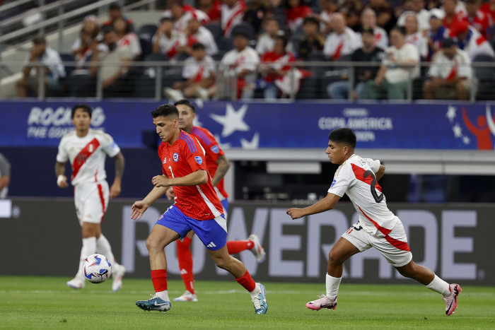 Chile vs Peru: Chile mendominasi, Babak Pertama Masih Imbang 0-0