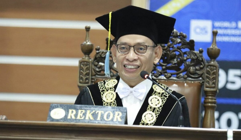 Rektor Universitas Airlangga Sebut Mencari Dana Tidak Termasuk dalam Misi Perguruan Tinggi