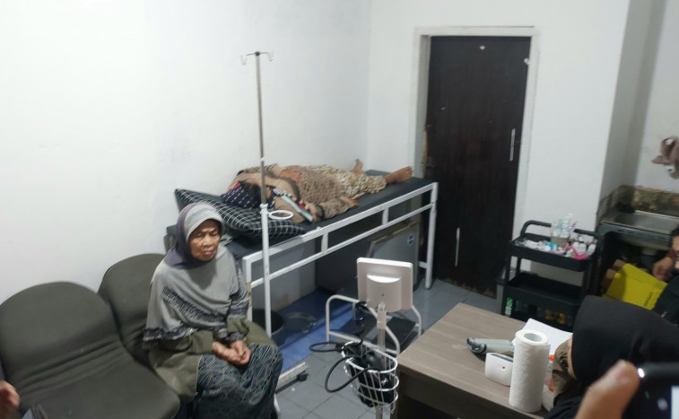 Ayam Kecap dan Suwir Sebabkan Keracunan Massal di Lembang