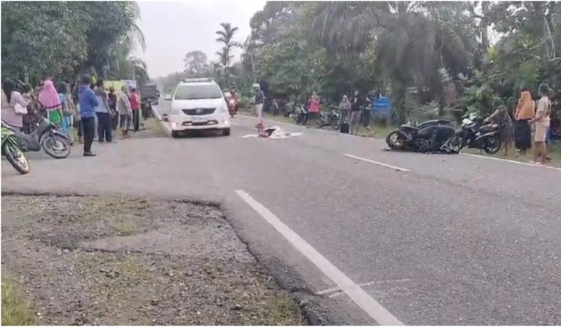 Tabrakan Sepeda Motor dan Bus, Dua Orang Tewas di Tempat