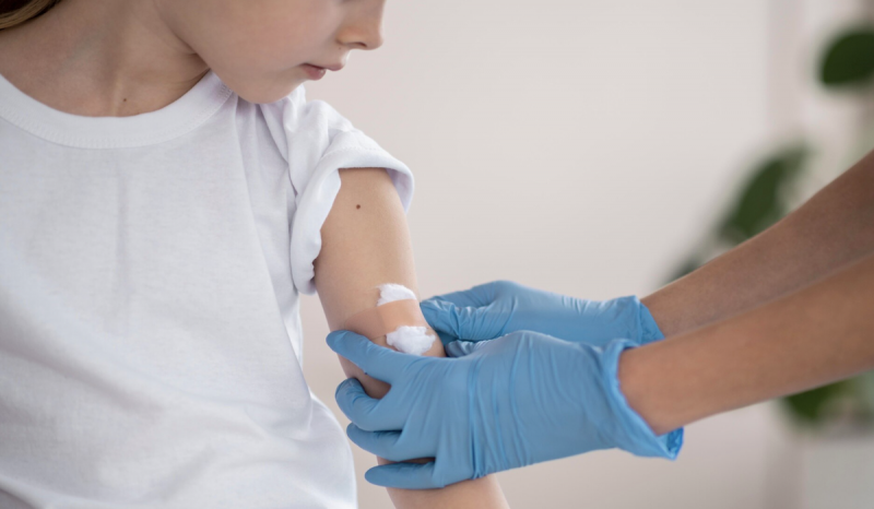 Yuk Mengenal 2 Jenis Vaksin Polio Beserta Manfaat, dan Efek Sampingnya
